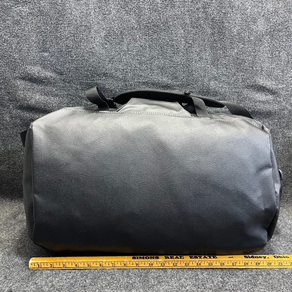 Husky 1000002975 Large Black Water Resistant Travel Duffel Heavy Duty Tool Bag